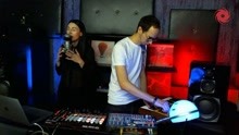 俄罗斯Trance组合Moonbeam 最新居家现场 2020-04-23