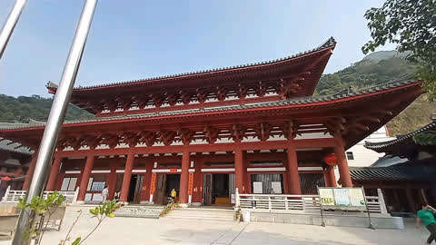 东莞莲花山寺庙图片