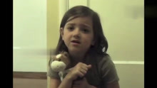 饰演蚁人女儿Cassie艾比，当年9岁的她试镜这一角色!