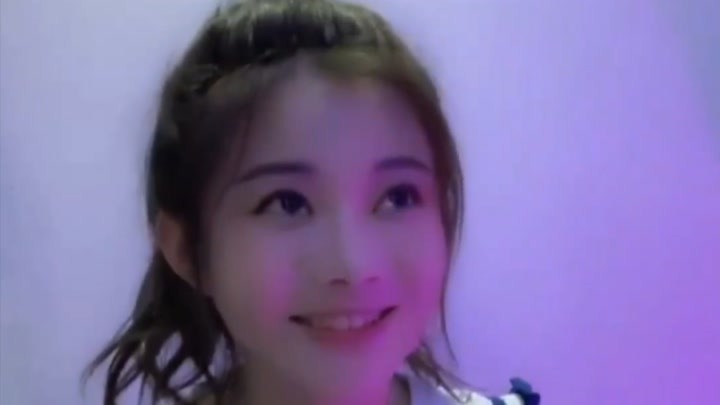 【SNH48奶包】-让刘姝贤给拍了视频，因为我在外面当时-你还没洗澡？-是呀