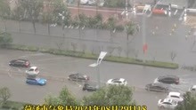 菏泽市气象局2021年08月29日18时50分将暴雨蓝色预警信号升级为暴雨黄色预警信号，请注意防范